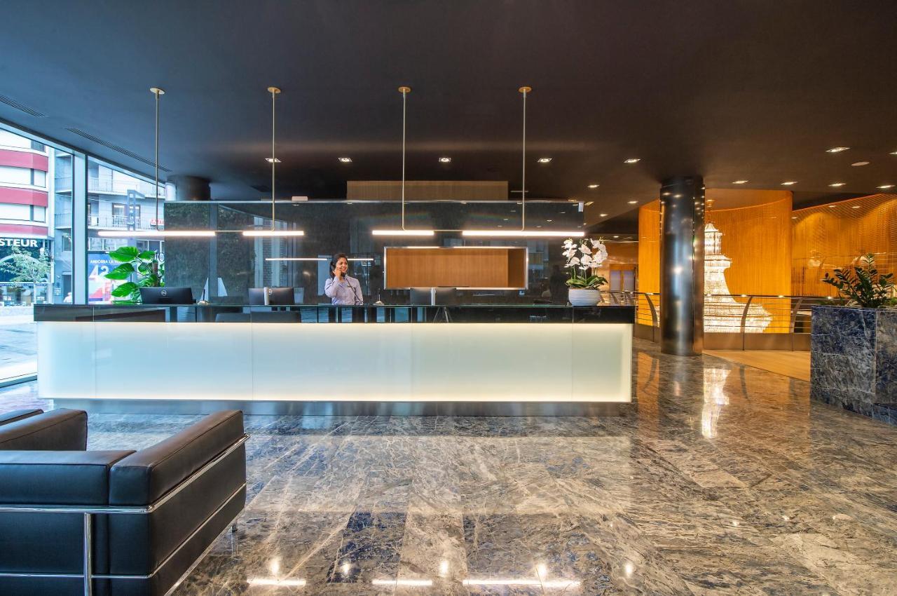 Hotel Starc By Pierre & Vacances Premium Андорра-ла-Велья Экстерьер фото